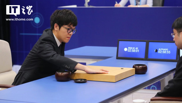 AlphaGo團隊宣布“阿狗”退役，50份自我對戰棋譜獻給人類(lèi)